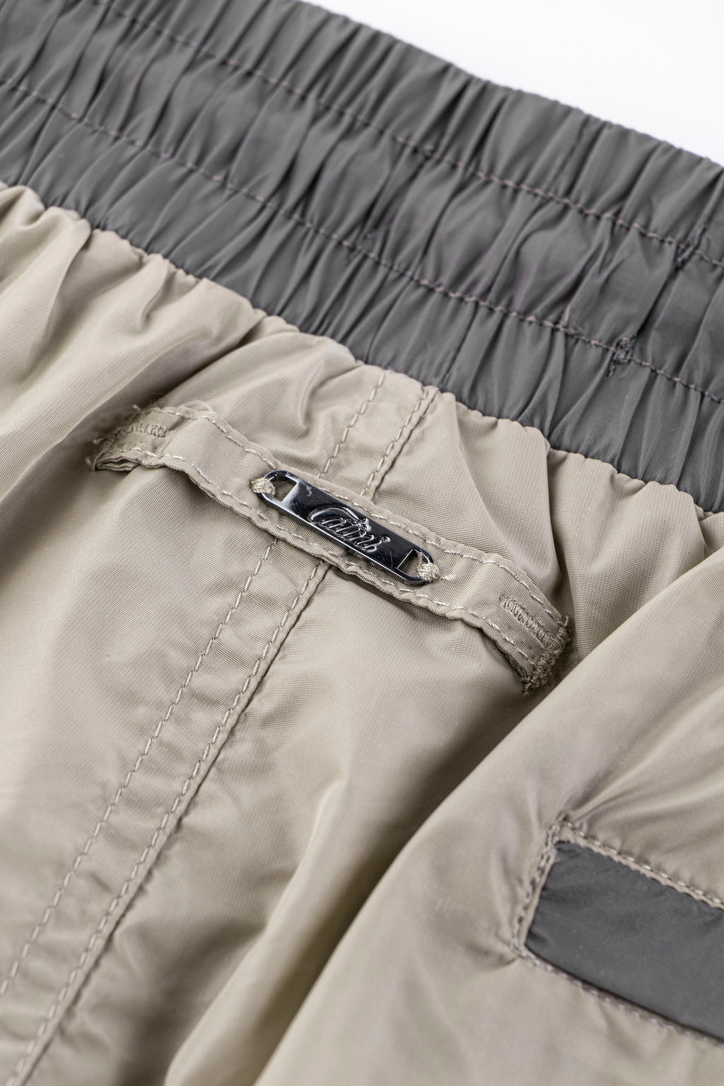 Catini Baratti Contrast Waistband Versatile Shorts Arenaria Beige/Dark Grey